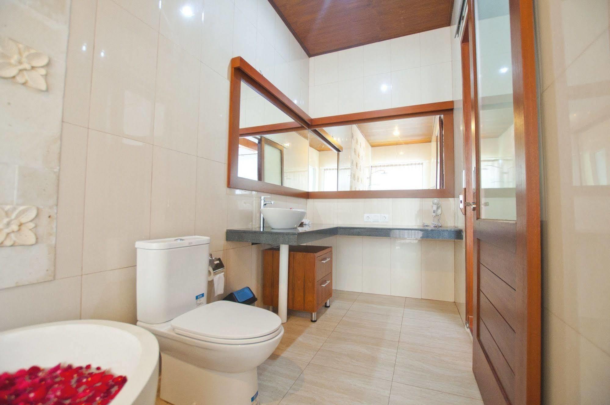 Villa Bougainville Seminyak Zewnętrze zdjęcie